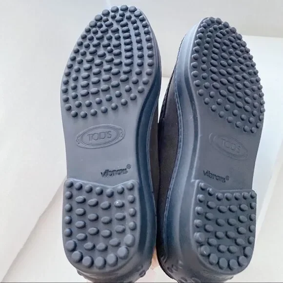 New without Box” Tod’s woman suede loafer in dark brown size 37.5 - Picture 5 of 8